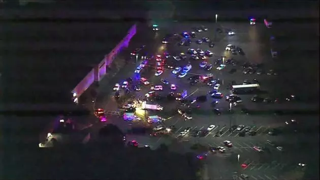 വാഷിങ്ടണിലെ ഷോപ്പിങ് മാളില്‍ വെടിവെപ്പ്; നാല് പേര്‍ കൊല്ലപ്പെട്ടു