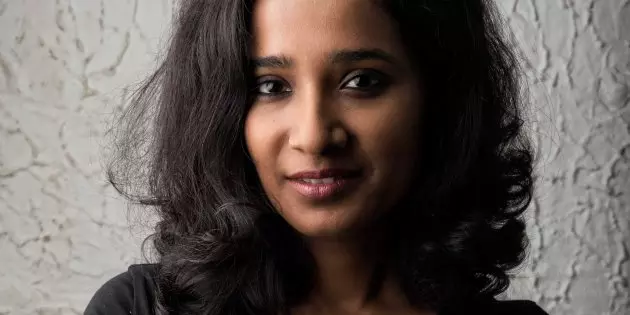 കറുത്തവളെന്ന് അധിക്ഷേപം; പാര്ച്ച്ഡ് താരം ചാനല് സ്റ്റുഡിയോയില് നിന്നിറങ്ങിപ്പോയി കറുത്തവളെന്ന് അധിക്ഷേപം; പാര്ച്ച്ഡ് താരം ചാനല് സ്റ്റുഡിയോയില് നിന്നിറങ്ങിപ്പോയി