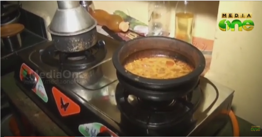 പാകം ചെയ്ത് ദിവസങ്ങള്‍ കഴിഞ്ഞിട്ടും ആവി പറക്കുന്ന മീന്‍ കറി