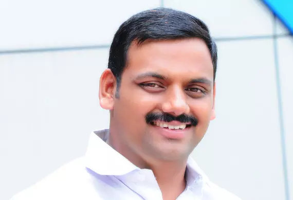 സ്വാശ്രയ മാനേജ്മെന്‍റുകളില്‍ നിന്നും എല്‍ഡിഎഫ് 50 കോടി കൈപ്പറ്റിയിരുന്നതായി യൂത്ത് കോണ്‍ഗ്രസ്