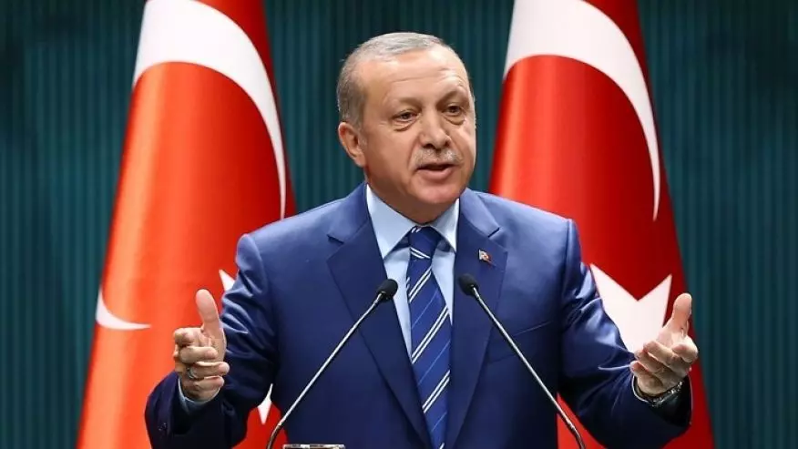 തുര്ക്കിയില് അടിയന്തരാവസ്ഥ മൂന്നു മാസത്തേക്ക് കൂടി നീട്ടും തുര്ക്കിയില് അടിയന്തരാവസ്ഥ മൂന്നു മാസത്തേക്ക് കൂടി നീട്ടും