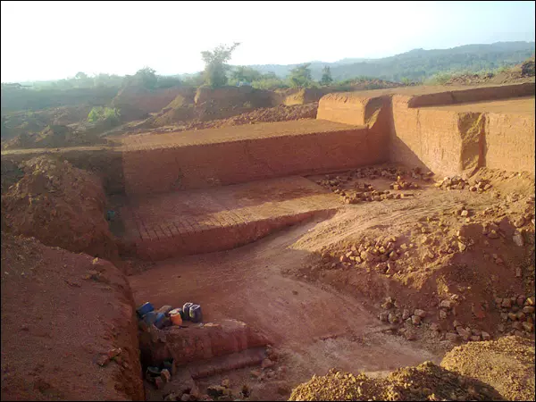 തലയടുക്കത്തെ കെസിസിപിയില് ലാറ്ററേറ്റ് ഖനനം പുനരാരംഭിക്കുന്നതിനുള്ള ശ്രമം തുടങ്ങി തലയടുക്കത്തെ കെസിസിപിയില് ലാറ്ററേറ്റ് ഖനനം പുനരാരംഭിക്കുന്നതിനുള്ള ശ്രമം തുടങ്ങി