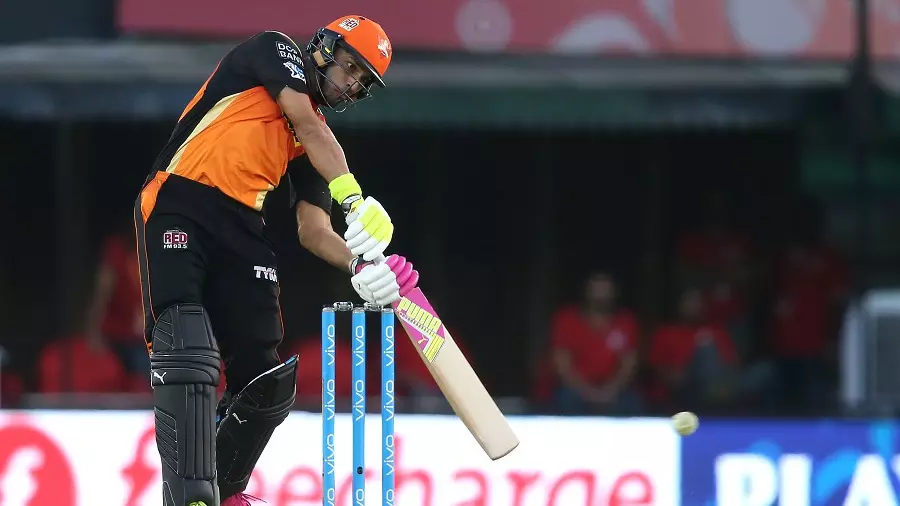 സണ്‍റൈസേഴ്‍സ് മുന്നോട്ട്