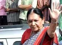 ഗുജറാത്ത് മുഖ്യമന്ത്രി ആനന്ദിബെന് പട്ടേലിനെ മാറ്റുമെന്ന് റിപ്പോര്ട്ട് ഗുജറാത്ത് മുഖ്യമന്ത്രി ആനന്ദിബെന് പട്ടേലിനെ മാറ്റുമെന്ന് റിപ്പോര്ട്ട്