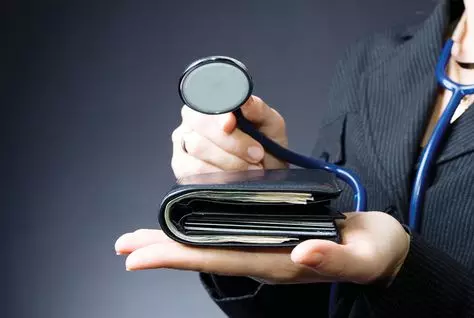 കുവൈത്തില്‍ വിദേശികളുടെ ആരോഗ്യ സേവനങ്ങള്‍ക്ക് ചെലവേറും