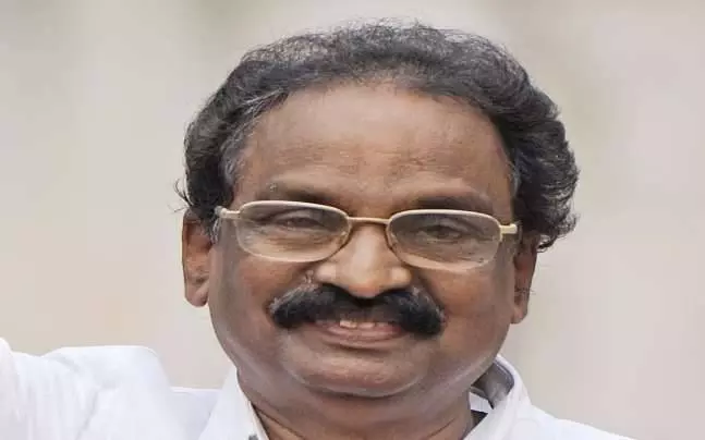 ആദിവാസി വിരുദ്ധ പരാമര്ശം; ബാലന് മാപ്പ് പറയണമെന്ന് പ്രതിപക്ഷം ആദിവാസി വിരുദ്ധ പരാമര്ശം; ബാലന് മാപ്പ് പറയണമെന്ന് പ്രതിപക്ഷം
