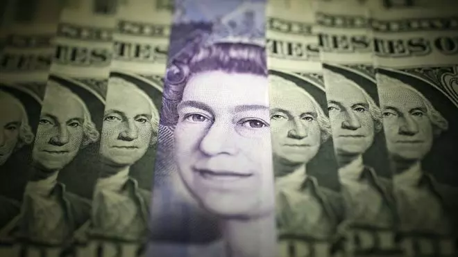 ബ്രക്സിറ്റില്‍ സർക്കാരിനെതിരെ വിധി വന്നതോടെ ബ്രിട്ടിഷ് പൗണ്ടിന്റെ മൂല്യം ഉയർന്നു