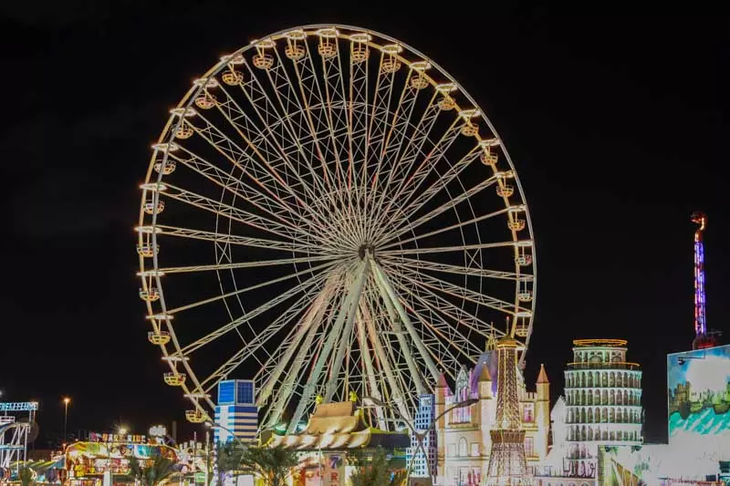 ദുബൈ ആഗോളഗ്രാമം മിഴിതുറന്നു