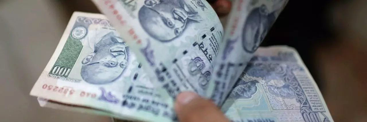 ടാക്സി ഡ്രൈവറുടെ ജന്‍ ധന്‍ അക്കൌണ്ടിലെത്തിയത് 9,806 കോടി രൂപ