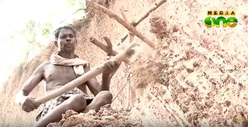 മലവെട്ടി റോഡുണ്ടാക്കിയ ശശിയേട്ടന് മുച്ചക്ര വാഹനവുമായി സോഷ്യല്‍ മീഡിയ കൂട്ടായ്മ