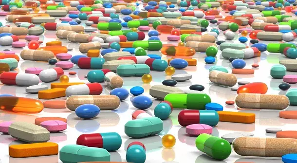 സാമൂഹിക മാധ്യമങ്ങളിലൂടെയുള്ള മരുന്നു വില്‍പനക്കെതിരെ യുഎഇ സര്‍ക്കാറിന്‍റെ മുന്നറിയിപ്പ്