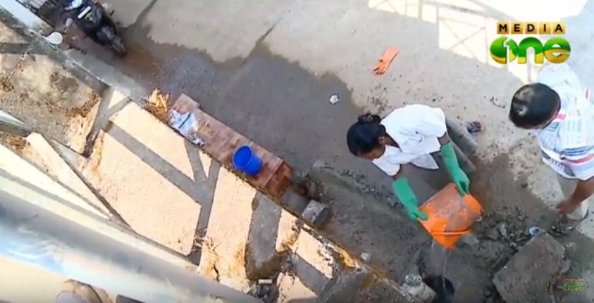 മുമ്പേ പിറന്ന ചില കഥാപാത്രങ്ങള്‍ വേദിക്ക് പുറത്ത്