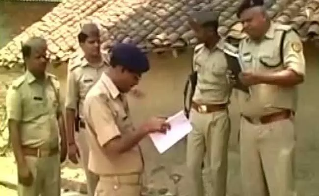 15 കാരിയെ ബലാത്സംഗം ചെയ്തു കൊന്ന് മരത്തില്‍ കെട്ടിയിട്ട നിലയില്‍