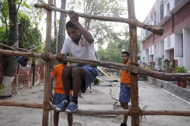ബജ്റംഗ്ദള് ആയുധ പരിശീലന പരിപാടി നോയിഡയിലും ബജ്റംഗ്ദള് ആയുധ പരിശീലന പരിപാടി നോയിഡയിലും