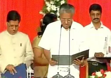 ജനസാഗരത്തെ സാക്ഷിയാക്കി സഗൗരവം സത്യപ്രതിജ്ഞ