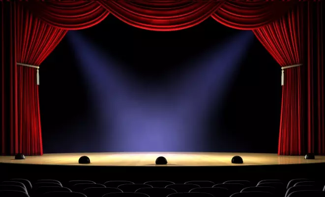 സ്ഫടികം പോലൊരു നാടകം സ്ഫടികം പോലൊരു നാടകം