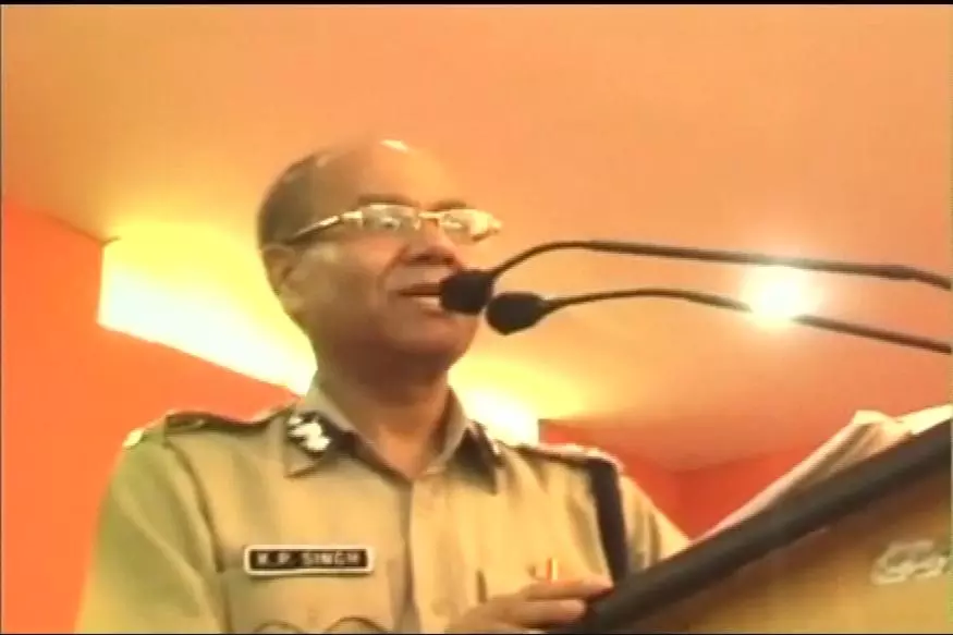 ക്രിമിനലുകളെ കൊല്ലാനുള്ള അവകാശം സാധാരണക്കാരനുണ്ടെന്ന് ഹരിയാന ഡിജിപി ക്രിമിനലുകളെ കൊല്ലാനുള്ള അവകാശം സാധാരണക്കാരനുണ്ടെന്ന് ഹരിയാന ഡിജിപി