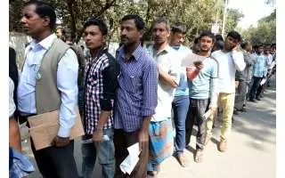 വിസമാറ്റം ആഗ്രഹിക്കുന്ന തൊഴിലാളികള് ഒരു മാസത്തിനുള്ളില് നടപടിക്രമങ്ങള് പൂര്ത്തിയാക്കിയാക്കണമെന്ന് കുവൈത്ത് വിസമാറ്റം ആഗ്രഹിക്കുന്ന തൊഴിലാളികള് ഒരു മാസത്തിനുള്ളില് നടപടിക്രമങ്ങള് പൂര്ത്തിയാക്കിയാക്കണമെന്ന് കുവൈത്ത്