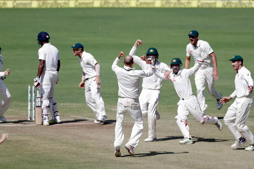 പൂനെ പിച്ച് മോശമെന്ന് ഐസിസി, മറുപടിയാവശ്യപ്പെട്ട് ബിസിസിഐക്ക് കത്ത് പൂനെ പിച്ച് മോശമെന്ന് ഐസിസി, മറുപടിയാവശ്യപ്പെട്ട് ബിസിസിഐക്ക് കത്ത്