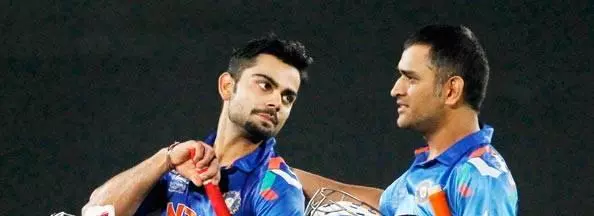 ധോണിക്ക് പകരം കൊഹ്ലി നായകനാകേണ്ട സമയമായെന്ന് ശാസ്ത്രി ധോണിക്ക് പകരം കൊഹ്ലി നായകനാകേണ്ട സമയമായെന്ന് ശാസ്ത്രി