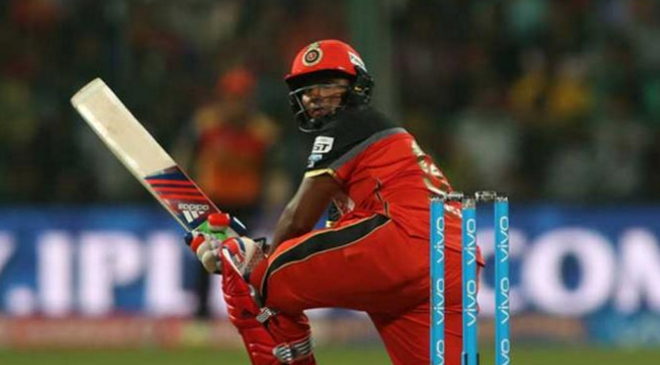 ബാംഗ്ലൂരിന് വീണ്ടും തിരിച്ചടി: സര്‍ഫറാസ് ഖാനും പുറത്ത്   