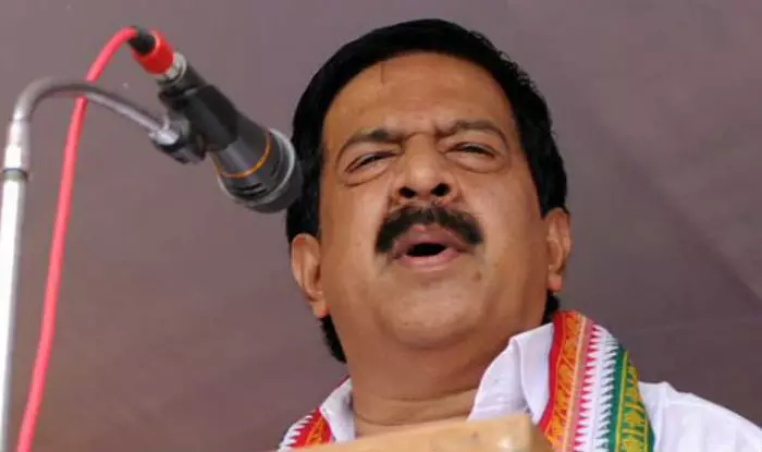 ജേക്കബ് തോമസിനെ മാറ്റിയതിനെ ചൊല്ലി വിവാദം