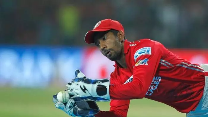 പറന്ന് പിടിച്ച് സാഹ പറന്ന് പിടിച്ച് സാഹ