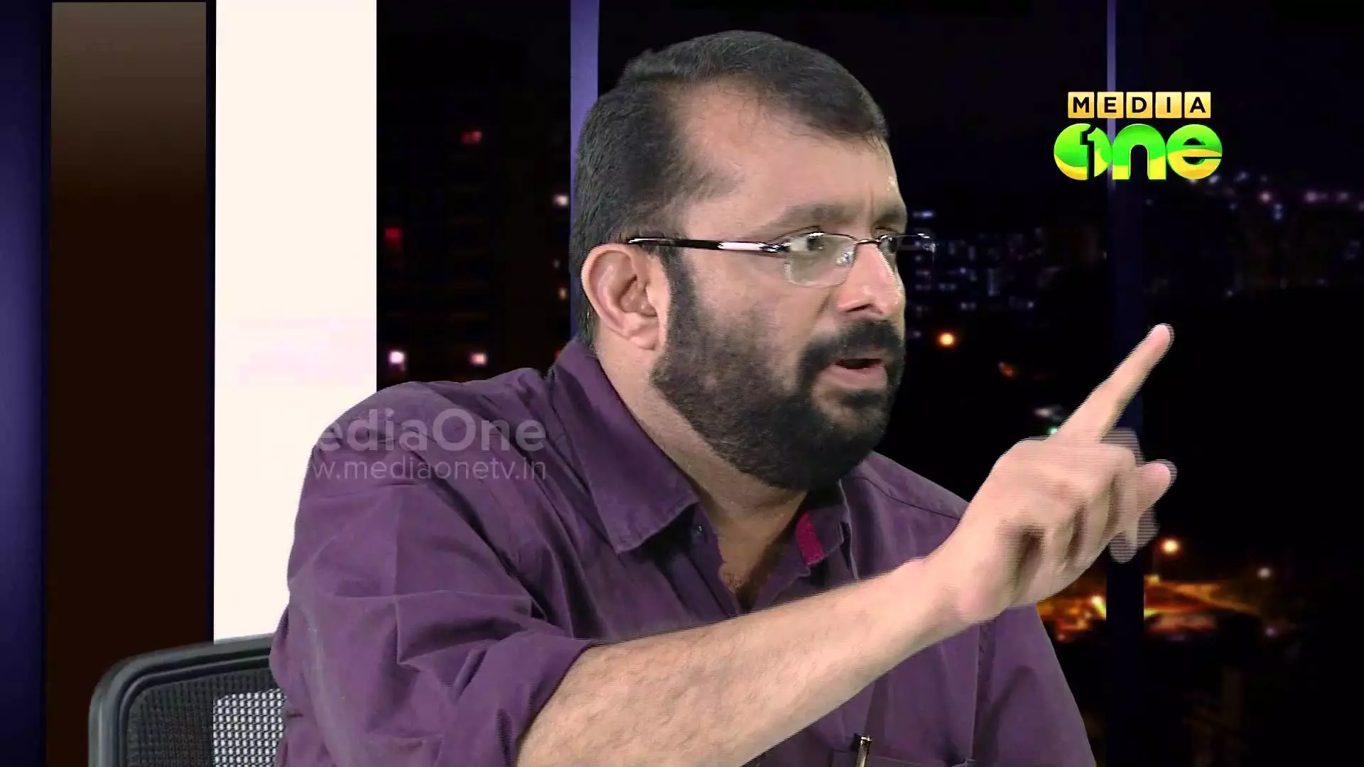 വാക്കുകള് എല്ലാവരും സൂക്ഷിച്ച് ഉപയോഗിക്കണം: സ്പീക്കര് വാക്കുകള് എല്ലാവരും സൂക്ഷിച്ച് ഉപയോഗിക്കണം: സ്പീക്കര്