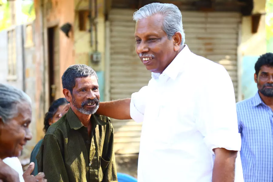 പതിമൂന്ന് പൊതുമേഖല സ്ഥാപനങ്ങള്‍ ലാഭത്തിലായെന്ന് വ്യവസായ മന്ത്രി എസി മൊയ്‍തീന്‍