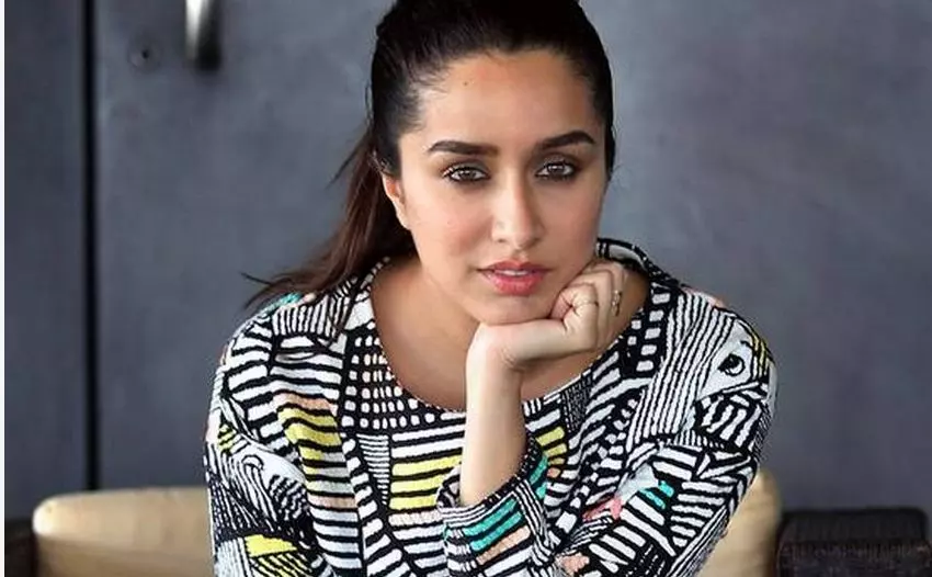 ശ്രദ്ധ കപൂര് സൈനയാകും ശ്രദ്ധ കപൂര് സൈനയാകും