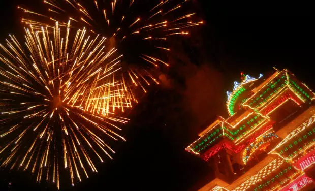 തൃശൂര്‍ പൂരം വെടിക്കെട്ട് നാളെ തീരുമാനമായേക്കും