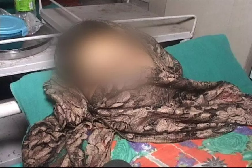 പൊലീസ് സ്റ്റേഷനില് യുവതി ക്രൂരലൈംഗികപീഡനത്തിനിരയായി പൊലീസ് സ്റ്റേഷനില് യുവതി ക്രൂരലൈംഗികപീഡനത്തിനിരയായി