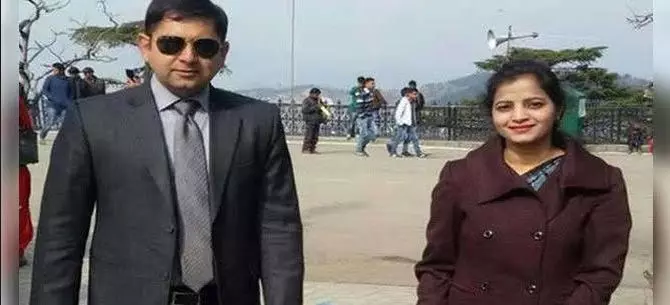 കശ്മീരില്‍ കൊല്ലപ്പെട്ട സൈനികന്‍റെ മകളെ ദത്തെടുക്കുമെന്ന് ഐഎഎസ് - ഐപിഎസ് ദമ്പതികള്‍