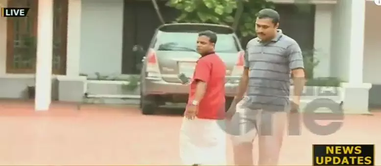 ധര്‍മജനെയും ദിലീപിന്റെ സഹോദരനെയും പൊലീസ് ചോദ്യം ചെയ്തു