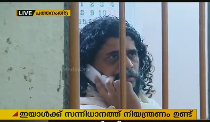 സന്നിധാനത്ത് നിയന്ത്രണമുള്ള സുനില്‍ സ്വാമി ശബരിമലയില്‍