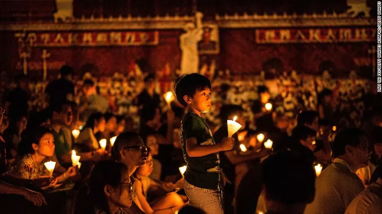 ടിയനാന്‍മെന്‍ കൂട്ടക്കൊലയുടെ ഓര്‍മ്മപുതുക്കി ഹോങ്കോങില്‍ ഒത്തുച്ചേരല്‍