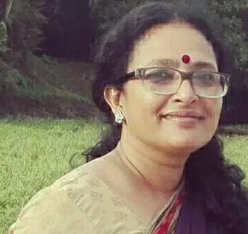 കഴിഞ്ഞ നൂറ്റാണ്ടിലെ നീതിബോധവുമായി നടക്കുന്ന താരങ്ങള്; അമ്മയ്ക്കെതിരെ വിമര്ശവുമായി എഴുത്തുകാരി സുജ സൂസന് ജോര്ജ്ജ് കഴിഞ്ഞ നൂറ്റാണ്ടിലെ നീതിബോധവുമായി നടക്കുന്ന താരങ്ങള്; അമ്മയ്ക്കെതിരെ വിമര്ശവുമായി എഴുത്തുകാരി സുജ സൂസന് ജോര്ജ്ജ്