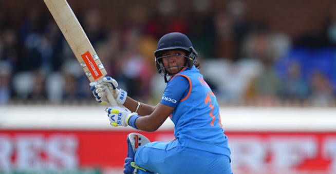 വനിതാ ലോകകപ്പ് ക്രിക്കറ്റ്; 171 റണ്‍സുമായി കൗര്‍, ആസ്‌ട്രേലിയയുടെ വിജയലക്ഷ്യം 282 