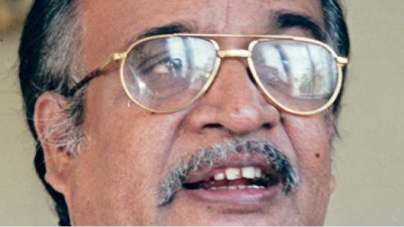 തിരക്കഥാകൃത്ത്  മണി ഷൊര്‍‌ണ്ണൂര്‍ അന്തരിച്ചു