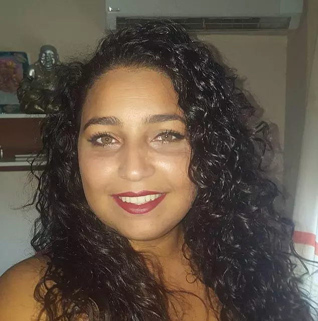 ആശുപത്രിയിലെ ലിഫ്റ്റില് കുടുങ്ങിയ ഗര്ഭിണിക്ക് ദാരുണാന്ത്യം; സിസേറിയനിലൂടെ കുഞ്ഞിനെ പുറത്തെടുത്തു ആശുപത്രിയിലെ ലിഫ്റ്റില് കുടുങ്ങിയ ഗര്ഭിണിക്ക് ദാരുണാന്ത്യം; സിസേറിയനിലൂടെ കുഞ്ഞിനെ പുറത്തെടുത്തു