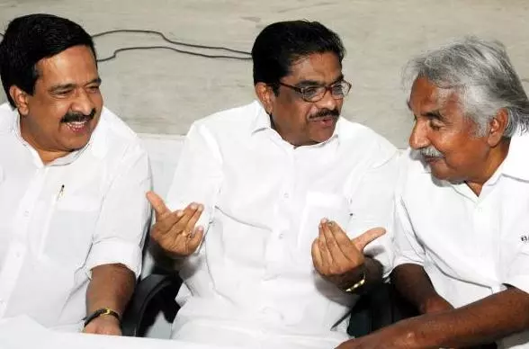 കെപിസിസിയുടെ സ്ഥാനാര്ഥി പട്ടിക ഹൈകമാന്ഡിന് കൈമാറി കെപിസിസിയുടെ സ്ഥാനാര്ഥി പട്ടിക ഹൈകമാന്ഡിന് കൈമാറി