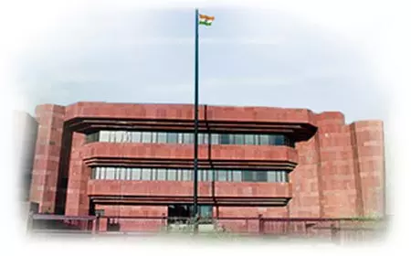 റമദാന്: പ്രവൃത്തിസമയങ്ങളില് മാറ്റം വരുത്തിയതായി കുവൈത്തിലെ ഇന്ത്യന് എംബസി റമദാന്: പ്രവൃത്തിസമയങ്ങളില് മാറ്റം വരുത്തിയതായി കുവൈത്തിലെ ഇന്ത്യന് എംബസി