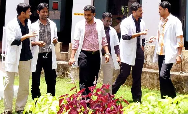 കേരളത്തിലെ മൂന്ന് സ്വാശ്രയ കോളജുകളിലെ പ്രവേശം അംഗീകരിക്കുന്നതായി സുപ്രീംകോടതി