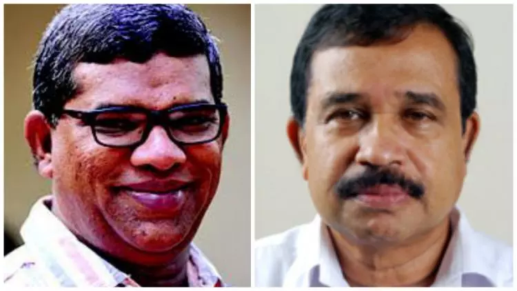 വേങ്ങര തെരഞ്ഞെടുപ്പ് ചൂടില്: വീടുകള് കയറി വോട്ട് ചോദിച്ച് സ്ഥാനാര്ഥികള് വേങ്ങര തെരഞ്ഞെടുപ്പ് ചൂടില്: വീടുകള് കയറി വോട്ട് ചോദിച്ച് സ്ഥാനാര്ഥികള്