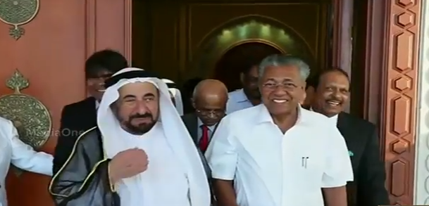 ഷാര്‍ജ ഭരണാധികാരിക്ക് കാലിക്കറ്റ് സര്‍വകലാശാല ഡി ലിറ്റ് നല്‍കി ആദരിച്ചു