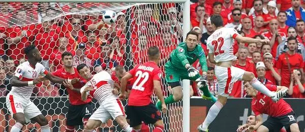 അഞ്ചാം മിനിറ്റില്‍ വിജയഗോള്‍; യൂറോയില്‍ സ്വിസ് കുതിപ്പ്