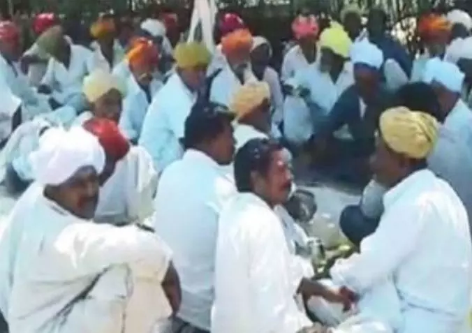 മേല്‍ജാതിക്കാരായ ഹിന്ദുക്കളുടെ ഭീഷണി: പലായനം ചെയ്ത മുസ്‍ലിംകള്‍ ഭക്ഷണമില്ലാതെ ദുരിതത്തില്‍