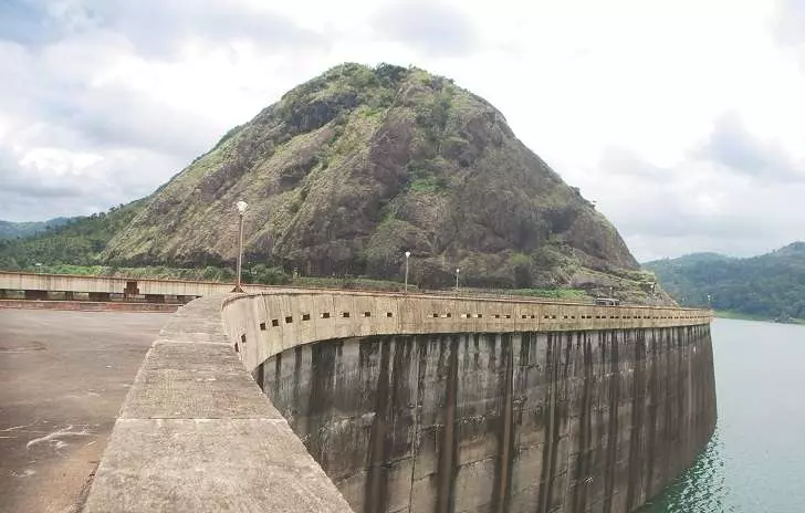 ഇടുക്കി ഡാമിലെ ജലനിരപ്പ് 2397 ആയാല് ഒന്നുകില് ഷട്ടര് തുറക്കും അല്ലെങ്കില് ട്രയല് റണ് ഇടുക്കി ഡാമിലെ ജലനിരപ്പ് 2397 ആയാല് ഒന്നുകില് ഷട്ടര് തുറക്കും അല്ലെങ്കില് ട്രയല് റണ്