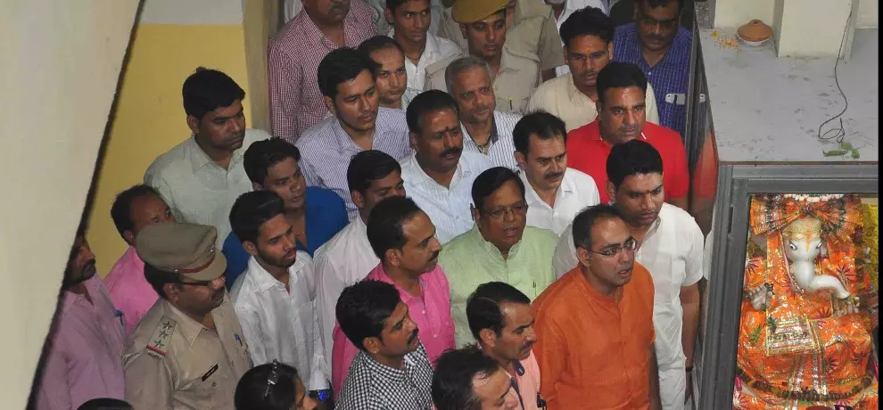 ജയ്പൂര് മുനിസിപാലിറ്റിയില് ദേശീയഗാനവും വന്ദേമാതരവും നിര്ബന്ധം ജയ്പൂര് മുനിസിപാലിറ്റിയില് ദേശീയഗാനവും വന്ദേമാതരവും നിര്ബന്ധം