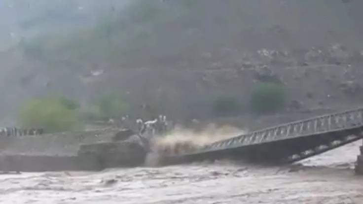 പാകിസ്താനില്‍ ശക്തമായ മഴ: 63 മരണം